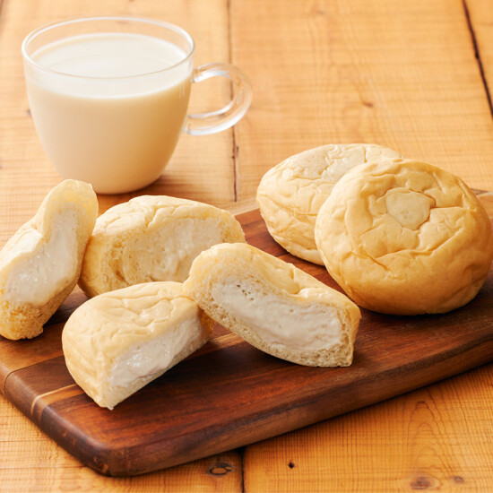●八天堂×タリーズ●初!!!プラントベースの｢豆乳くりーむパン｣が新発売♪