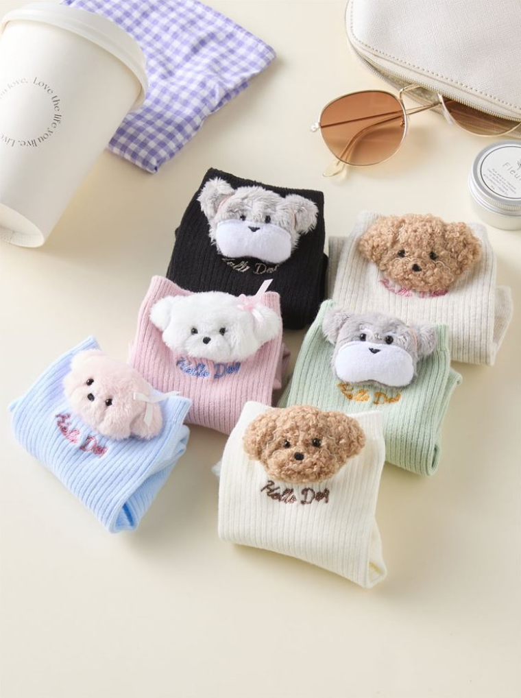 SNSで話題のぬいぐるみソックス♡